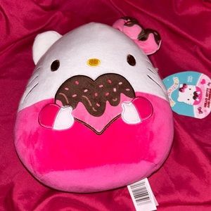 ⭐️NEW WITH TAG⭐️HELLO KITTY⭐️Squishmellows VALENTINES 2024